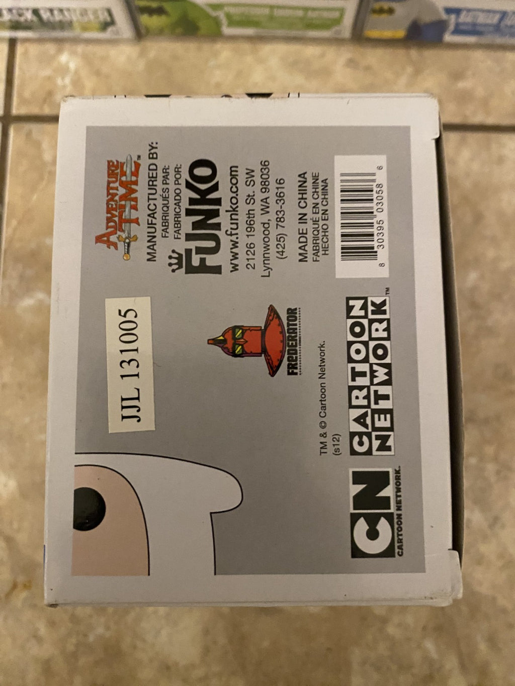 Funko Pop! Vinyl: Adventure Time - Finn #32 w/Box Protector
