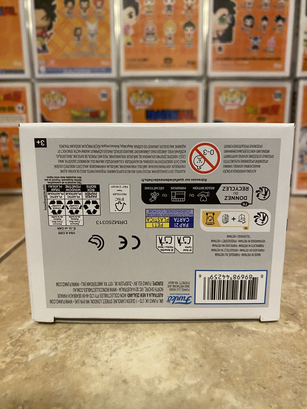 Funko Pop! Animation: Dragon Ball Z #702 Future Trunks w Protector