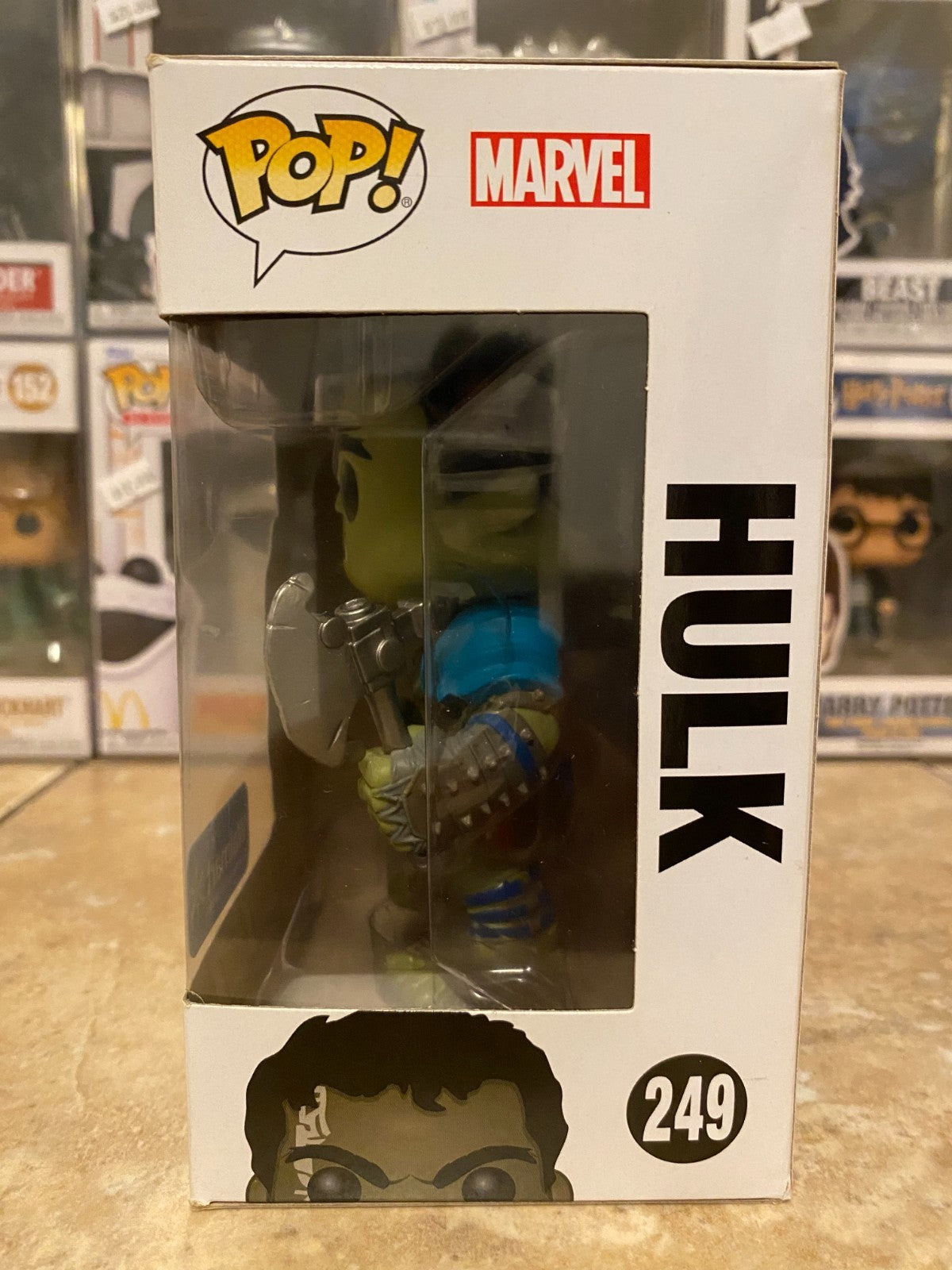 Funko Pop Hulk (Gladiator) #249 Thor Ragnarok 2017 Vaulted Exclusive w Protector