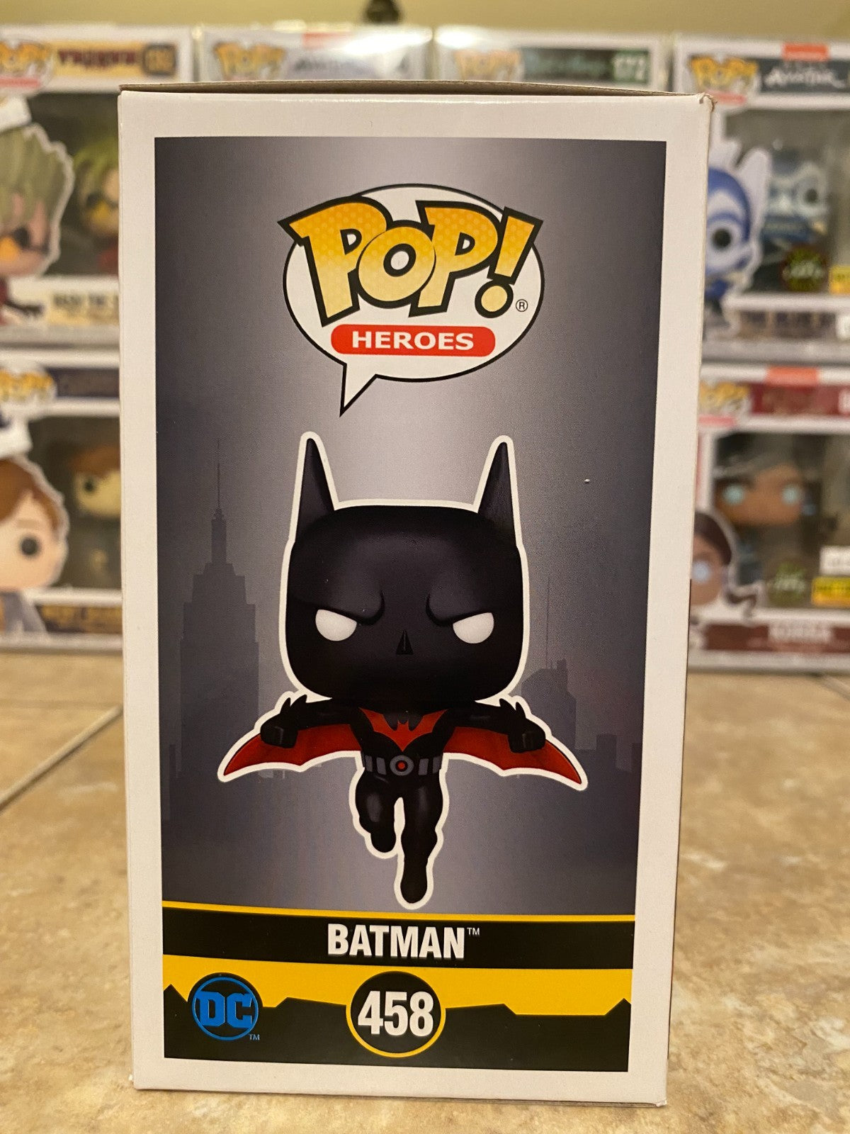 Funko Pop! Batman Beyond Transparent Chase - Funko (Exclusive) w Protector