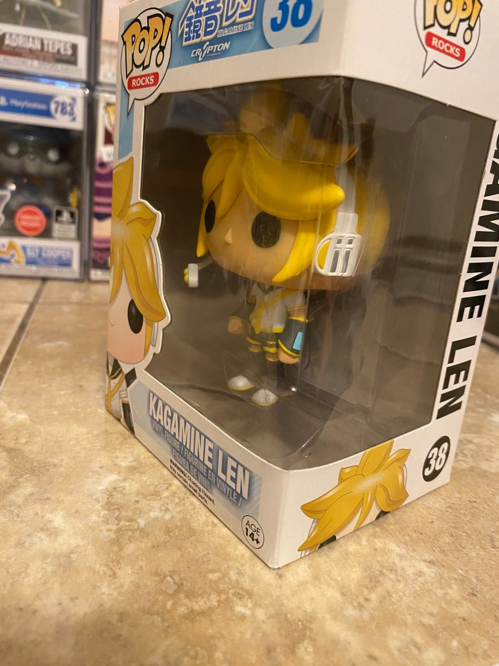 Funko Pop Rocks Vocaloid Kagamine Len #38 With Slight Screen/Box Damage