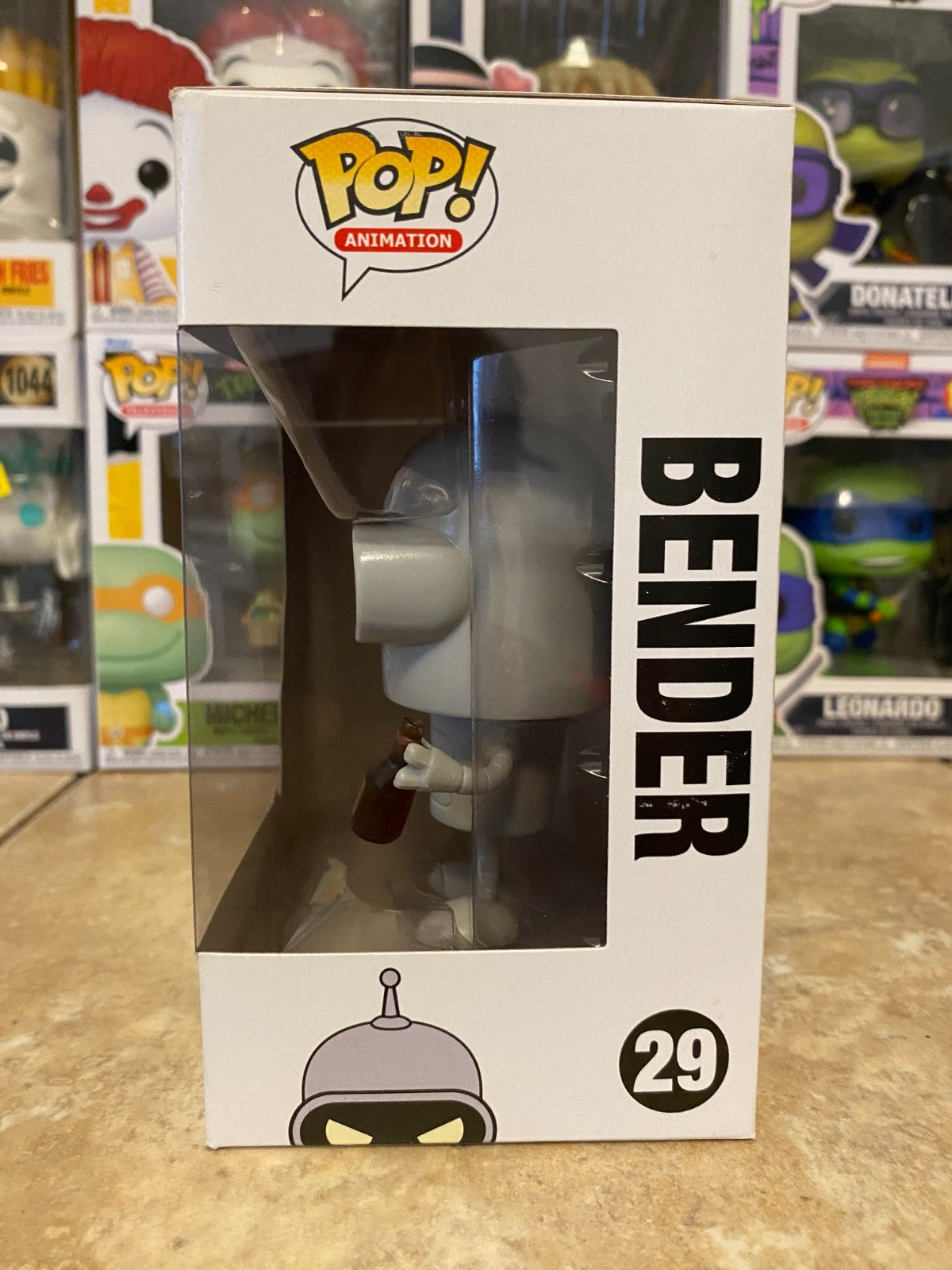 Funko Pop! Vinyl: Futurama - Bender #29 w Protector