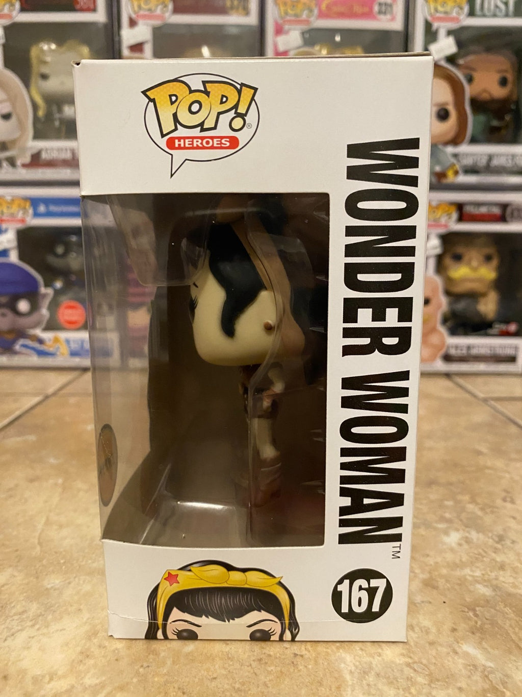 Funko POP! DC Comics Bombshell - Wonder Woman #167 - CHASE LE w Protector
