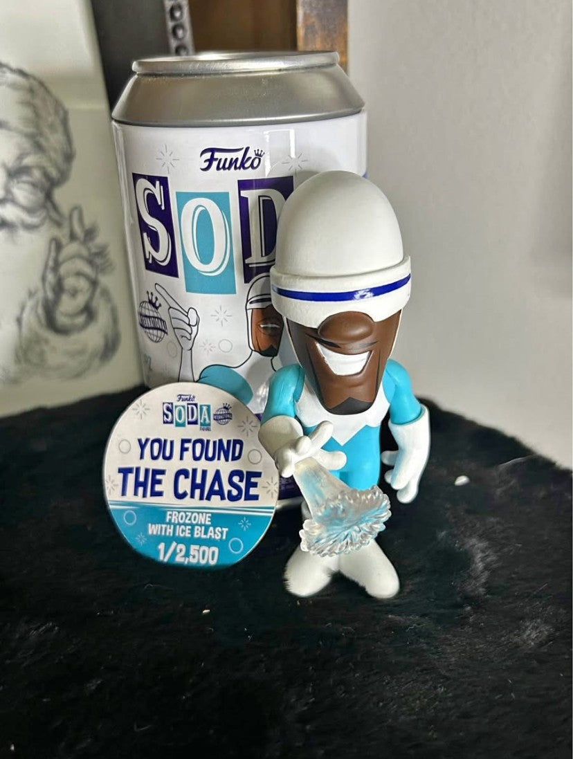 Funko Vinyl Soda: Pixar - Frozone (Chase) - International (Int) (Exclusive)