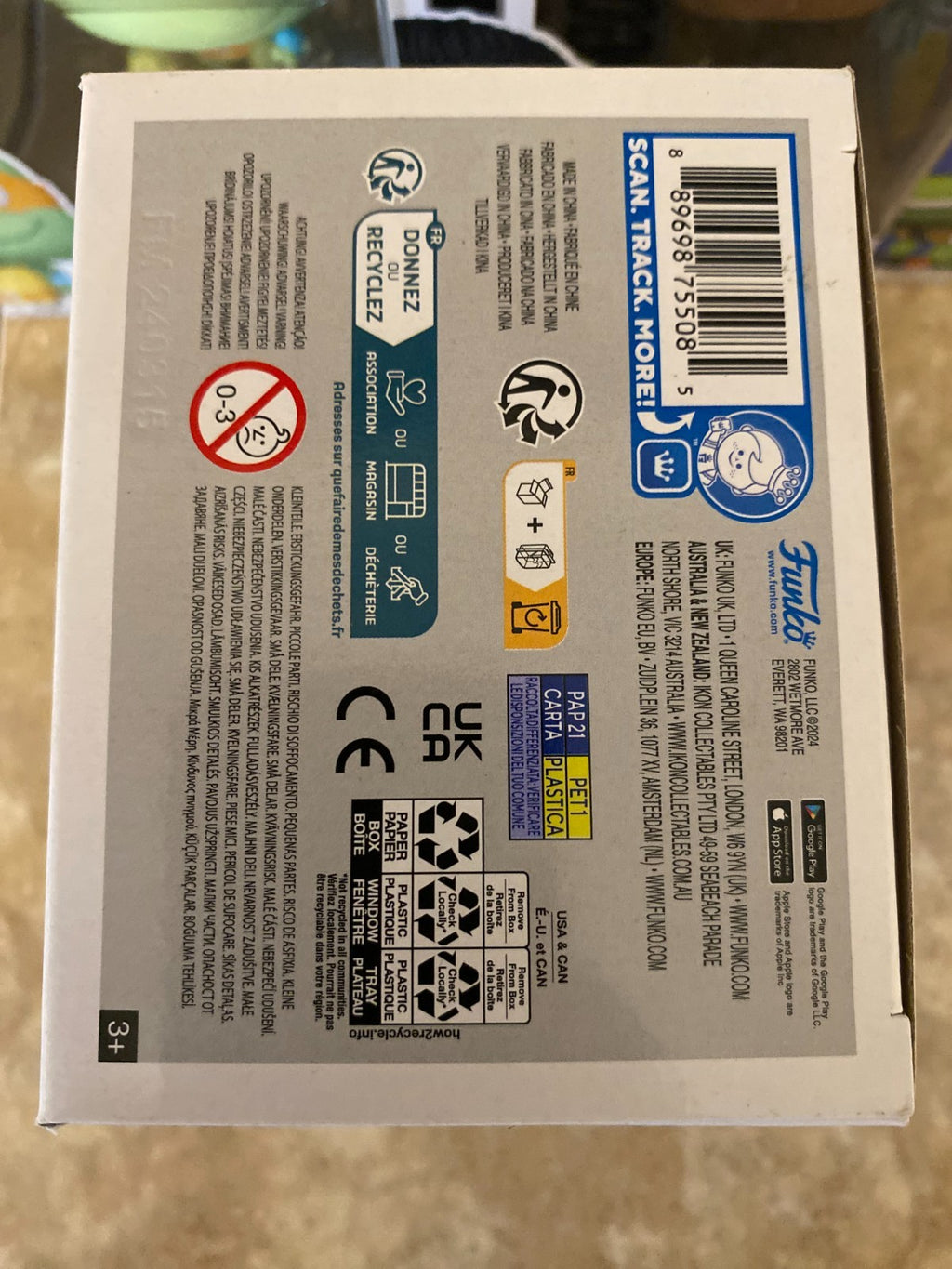 Funko Pop! Vinyl: Bleach - Ichigo Kurosaki (Metallic) (Chase) #1610 w Protectors