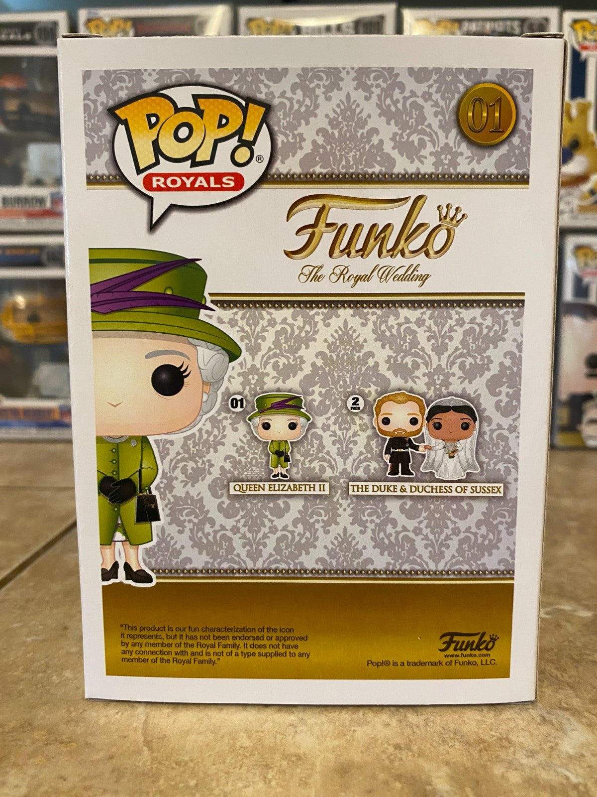 Funko Pop! Royals Queen Elizabeth II Green Dress #01 Royal Wedding w Protector