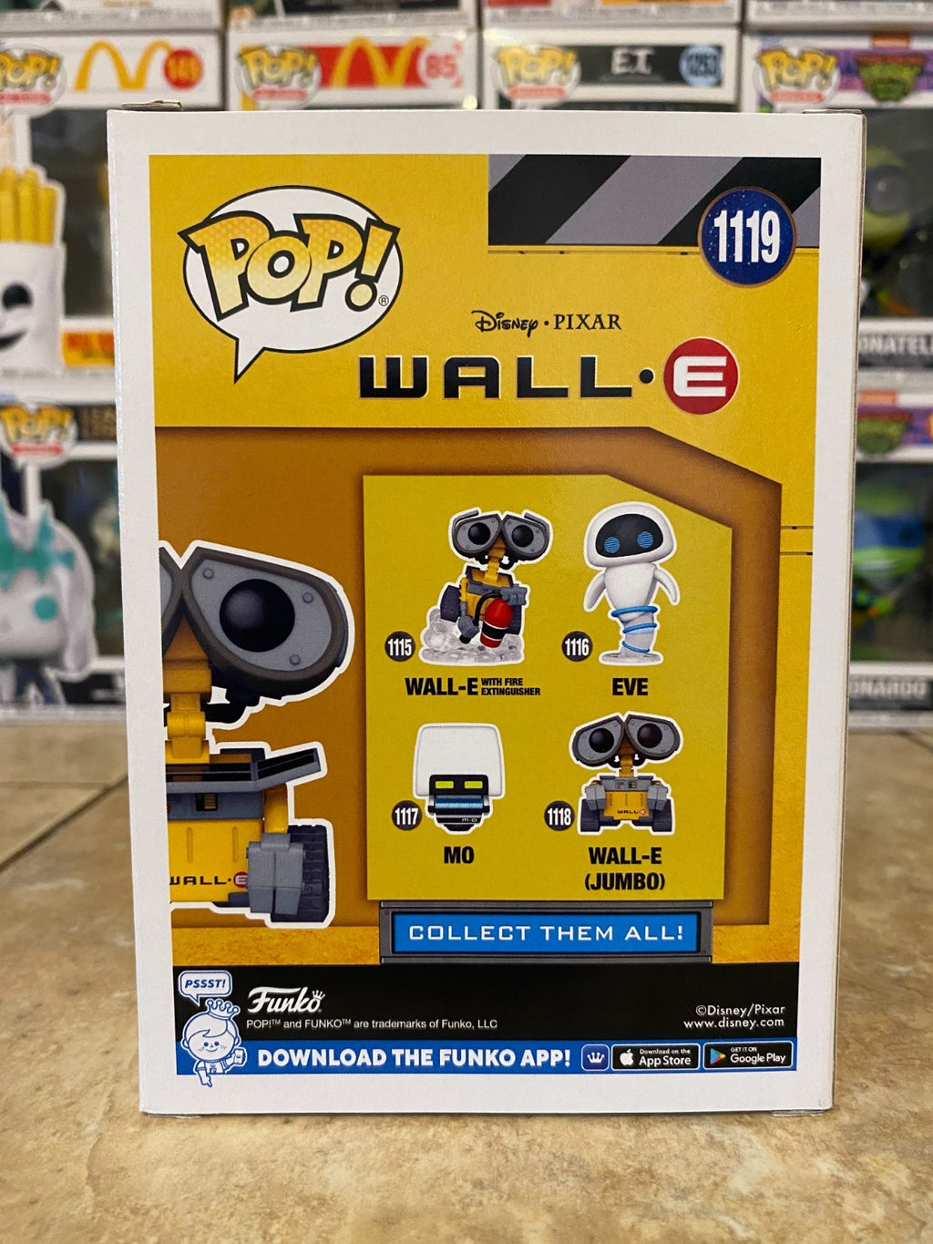 Funko Pop! Charging Wall-E #1119 Specialty Series Disney Pixar W/PROTECTOR
