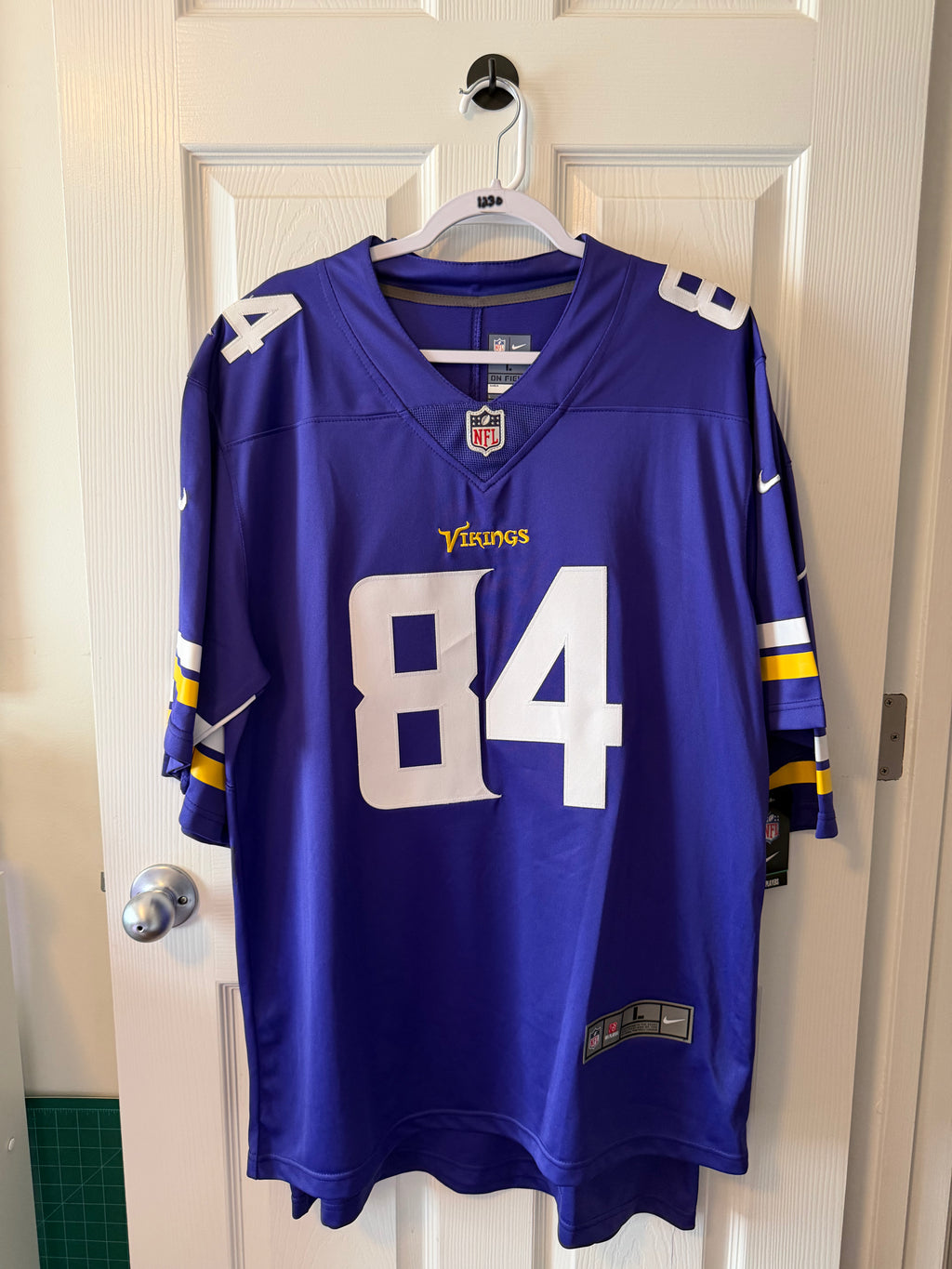 Vintage Minnesota Vikings #84 Randy Moss (Stitched/Adult) Jersey