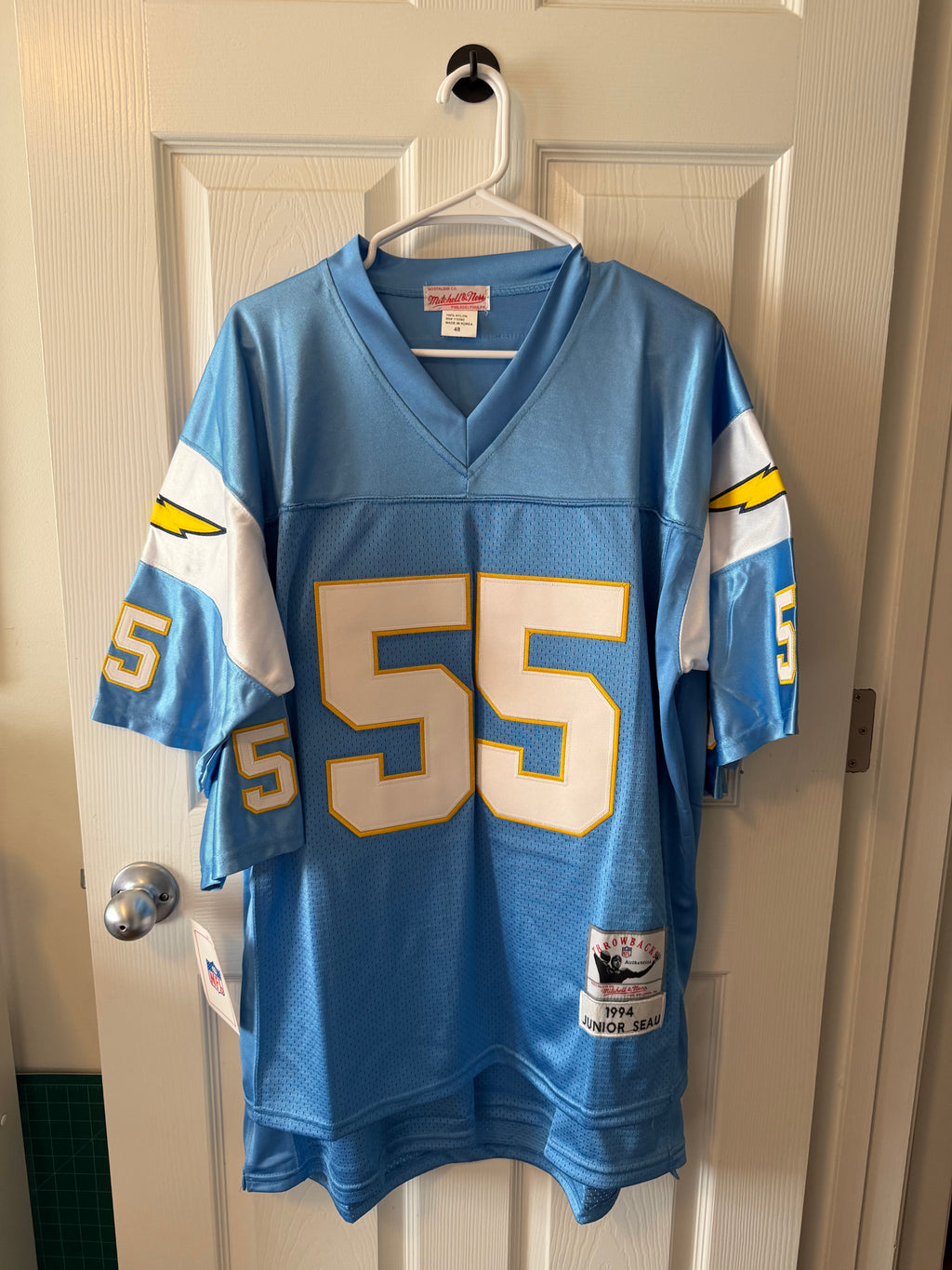 Vintage San Diego Chargers #84 Junior Seau (Stitched/Adult) Jersey