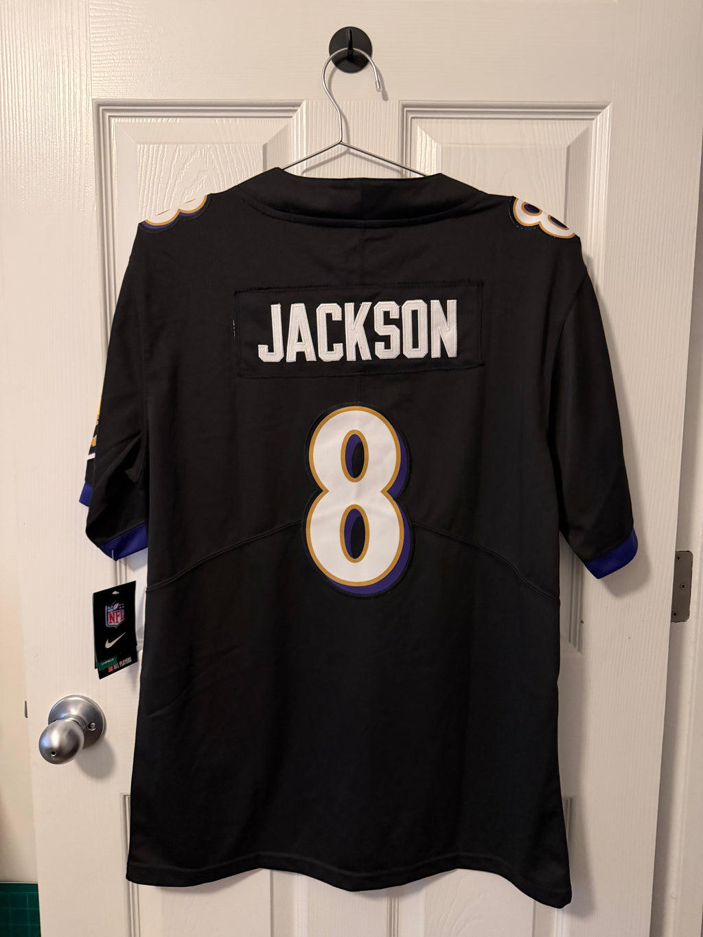 Vintage Baltimore Raven #8 Lamar Jackson (Stitched/Adult Small) Jersey