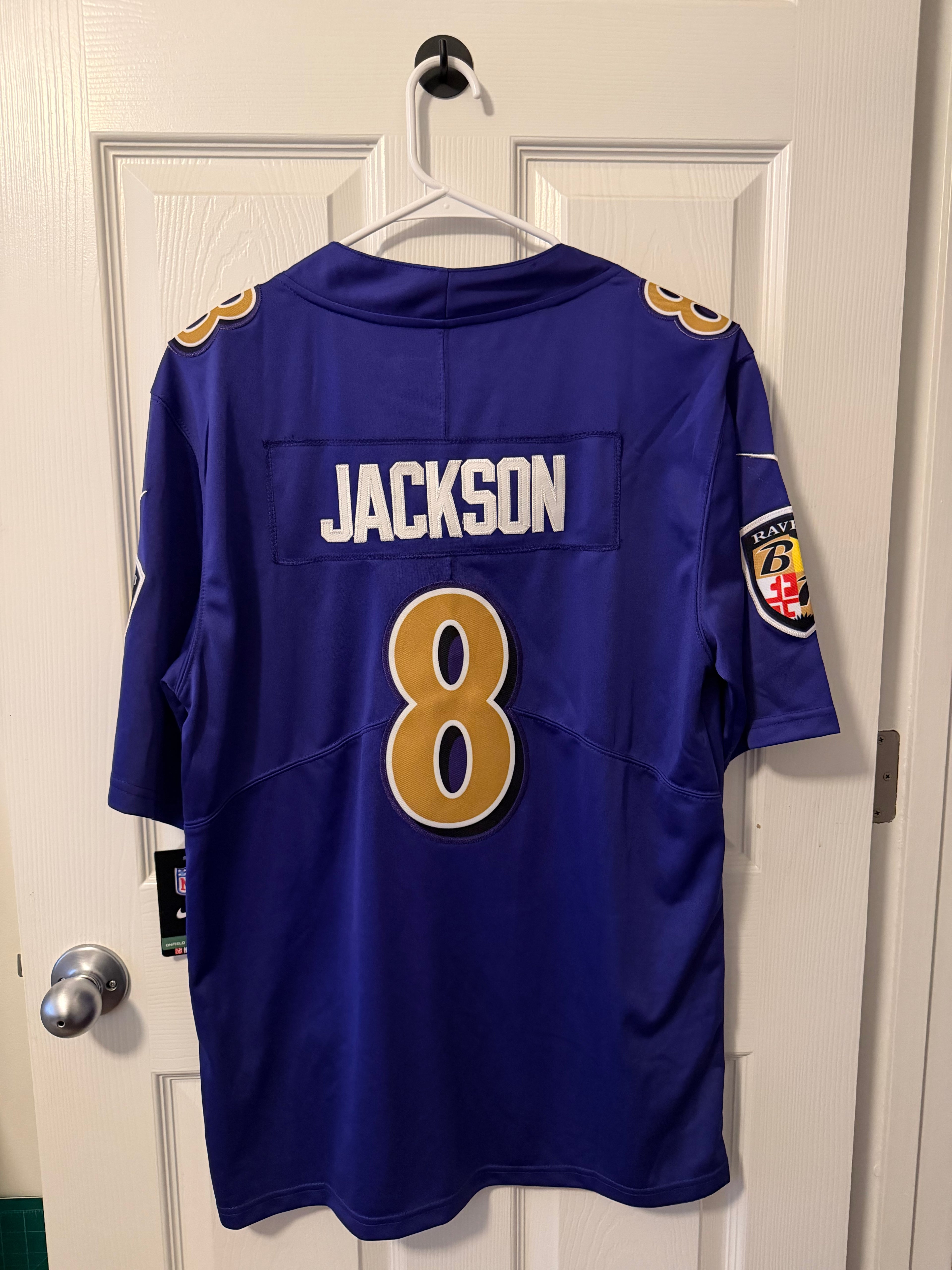 Vintage Baltimore Raven #8 Lamar Jackson (Stitched/Adult Small) Jersey