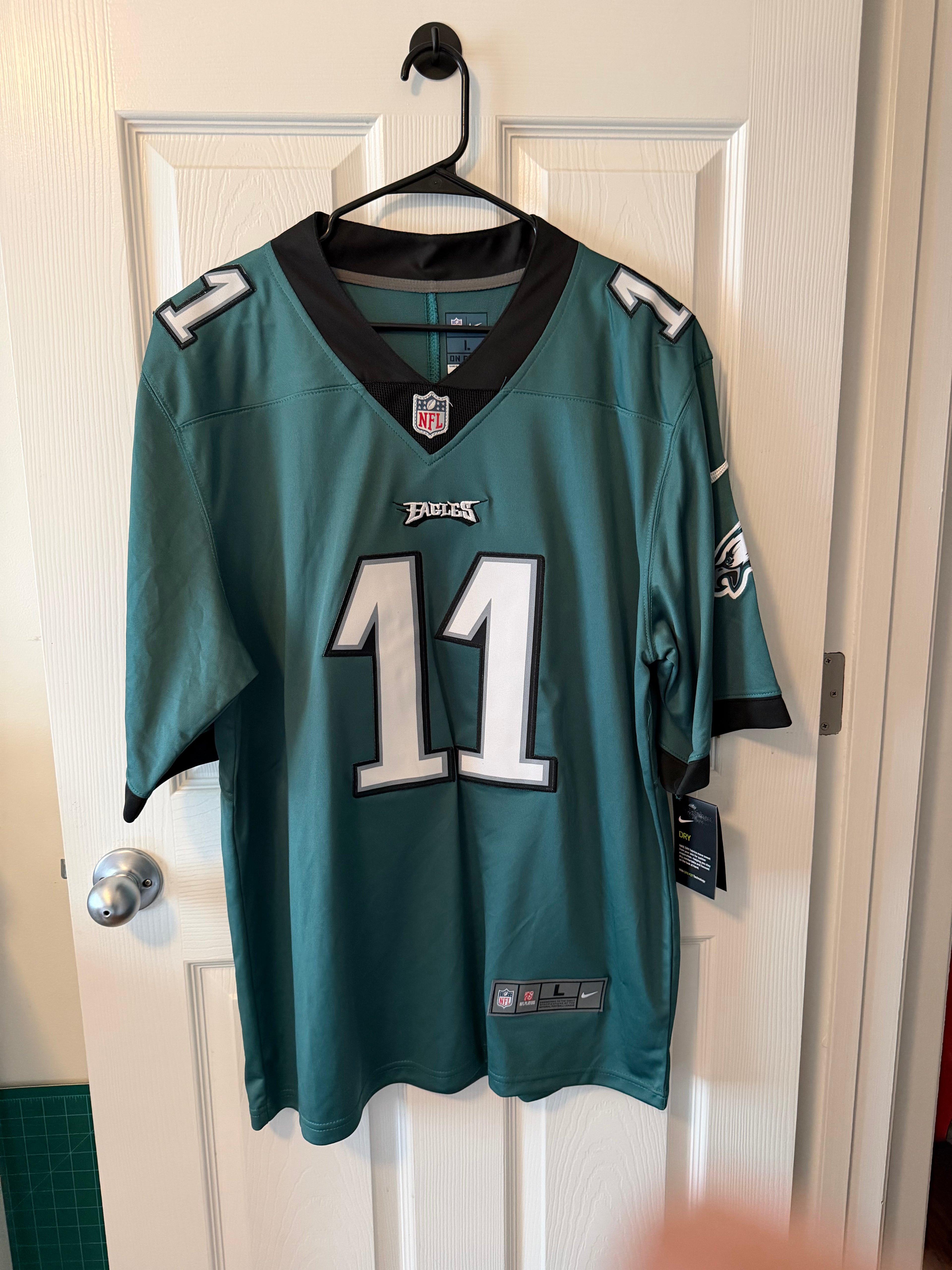 Vintage Philadelphia Eagles #11 A.J. Brown (Stitched/Adult Large) Jersey
