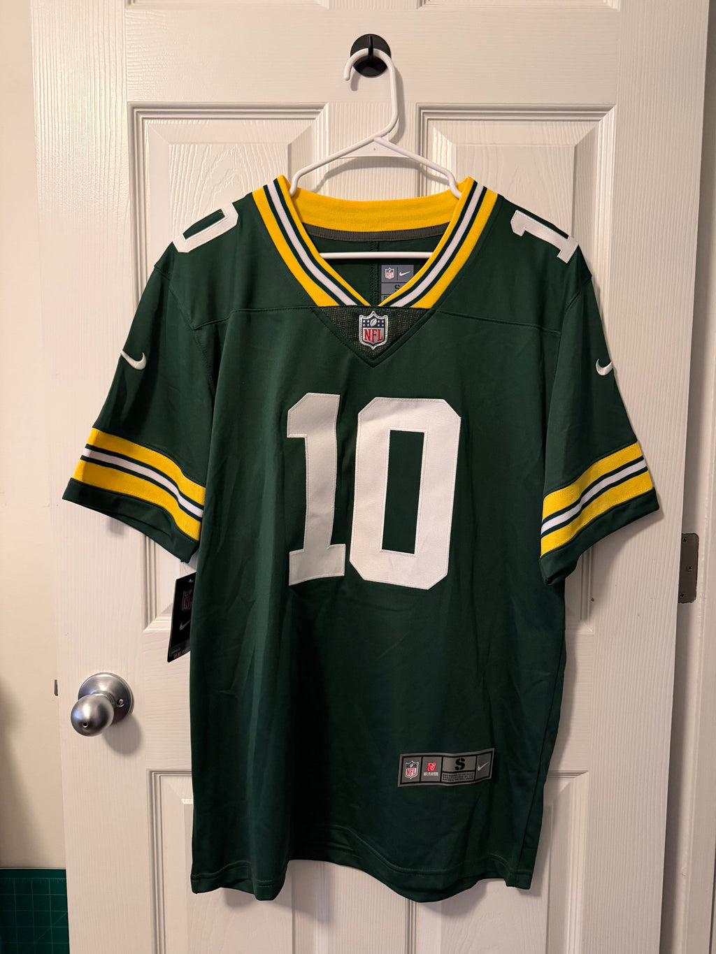 Vintage Green Bay Packers #10 Jordan Love (Stitched/Adult Small) Jersey