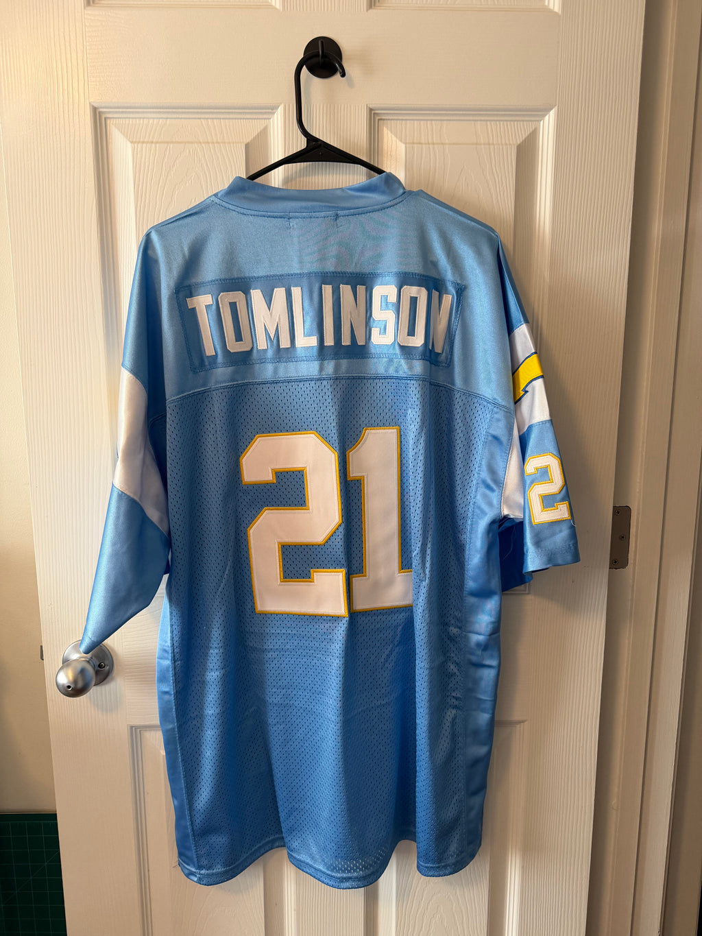 Vintage San Diego Chargers #21 LaDainian Tomlinson (Stitched/Adult) Jersey