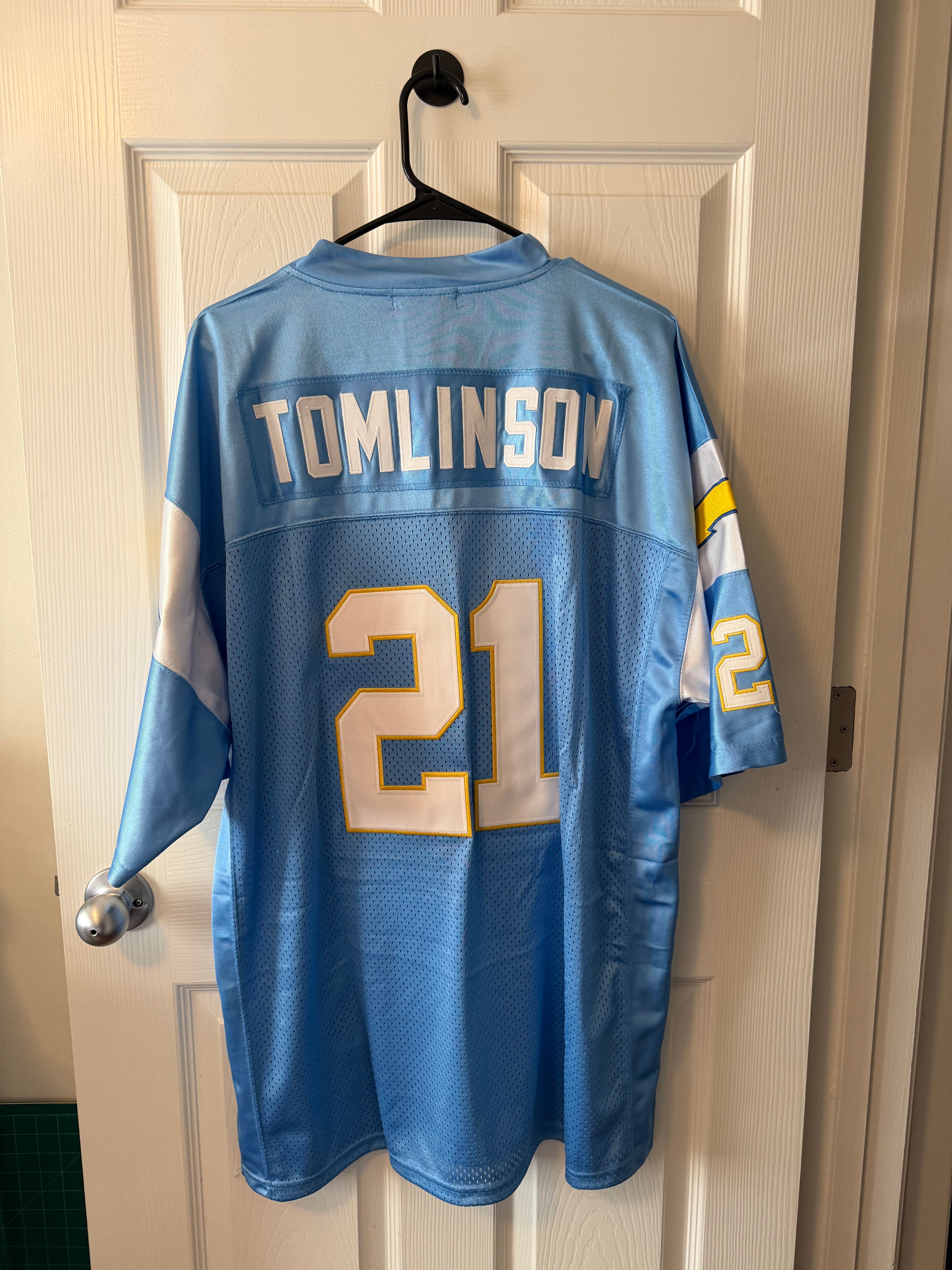 Vintage San Diego Chargers #21 LaDainian Tomlinson (Stitched/Adult) Jersey